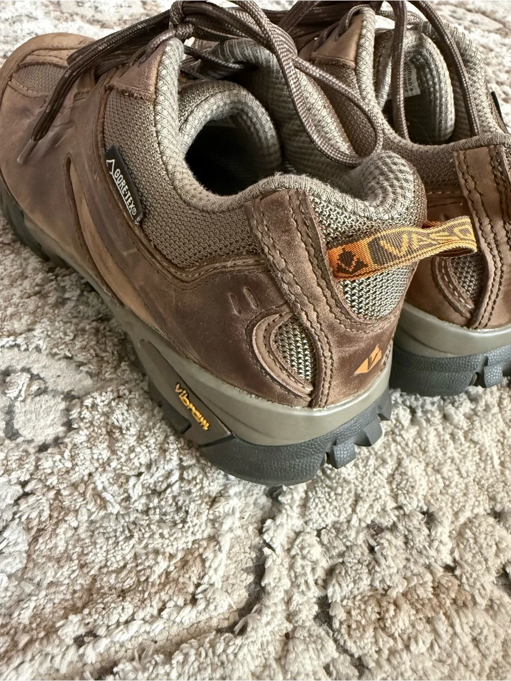 Vasque sturdy leather
